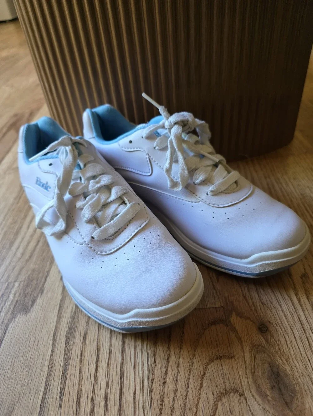 Etonic Perfect Slide Kitty women's bowling shoes June Poe SIZE 7